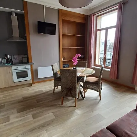 Et En Centre Sur 滨海布洛涅